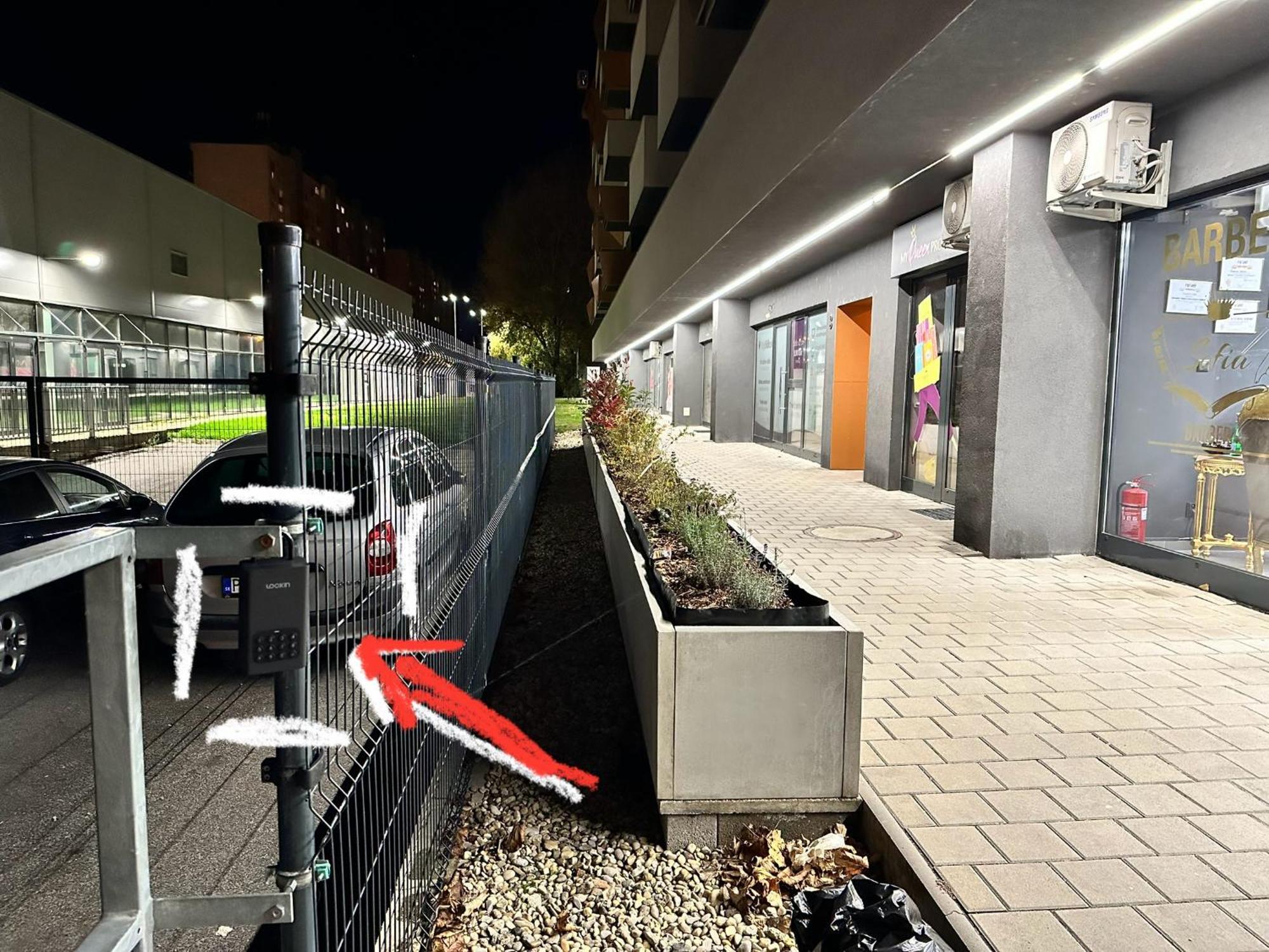 Novozariadeny Apartman Pri Starom Moste Pressburg Exterior foto